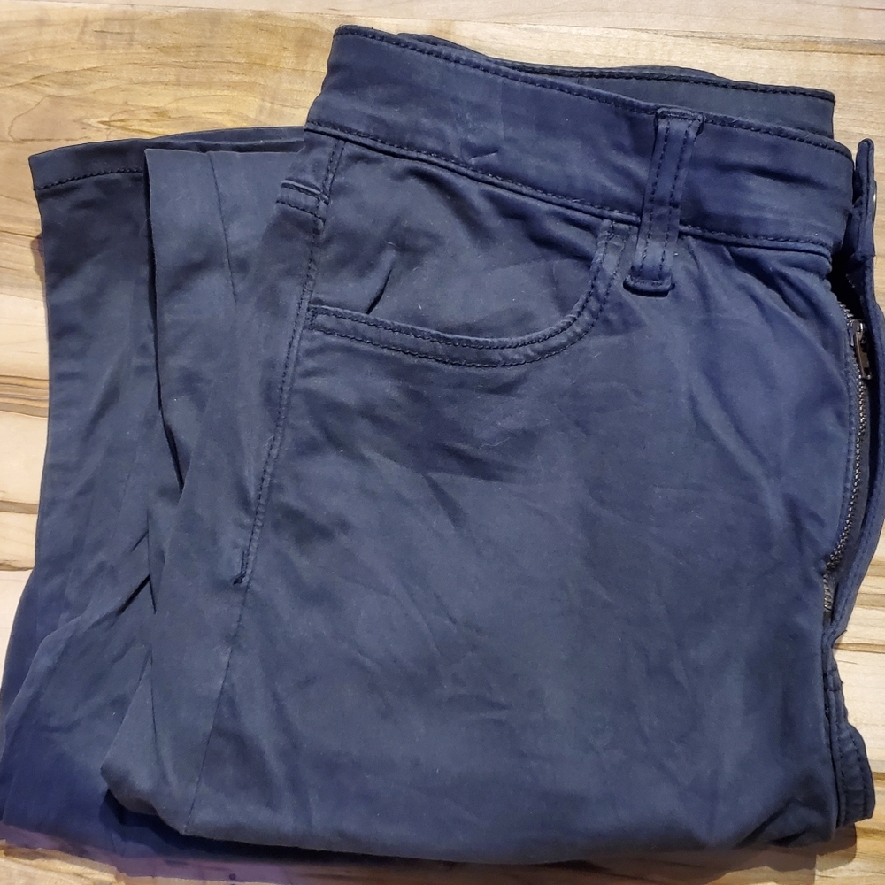 AMERICAN EAGLE | Washed Black High Rise Stretch Jeggings in Size 10